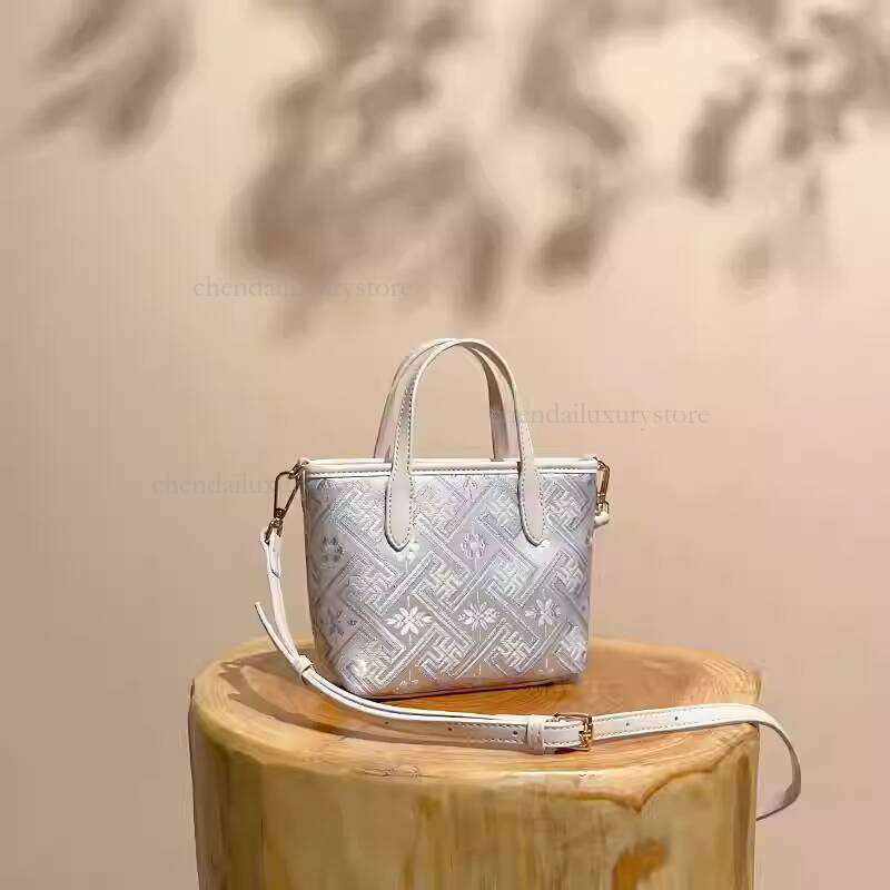 Free Shipping Designer Brocade MINI Tote Bag Women's Handbag New Fashionable Commuter Premium Single Shoulder Crossbody Bag Shopping Bag