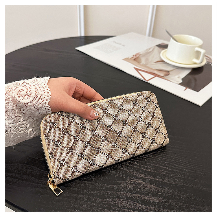 New Women's Long Wallet Cross-border Wholesale Printed Phone Wallet Multi-card Slot Luxury Bag Designer Bag Card Holder Lightweight Zipper Clutch