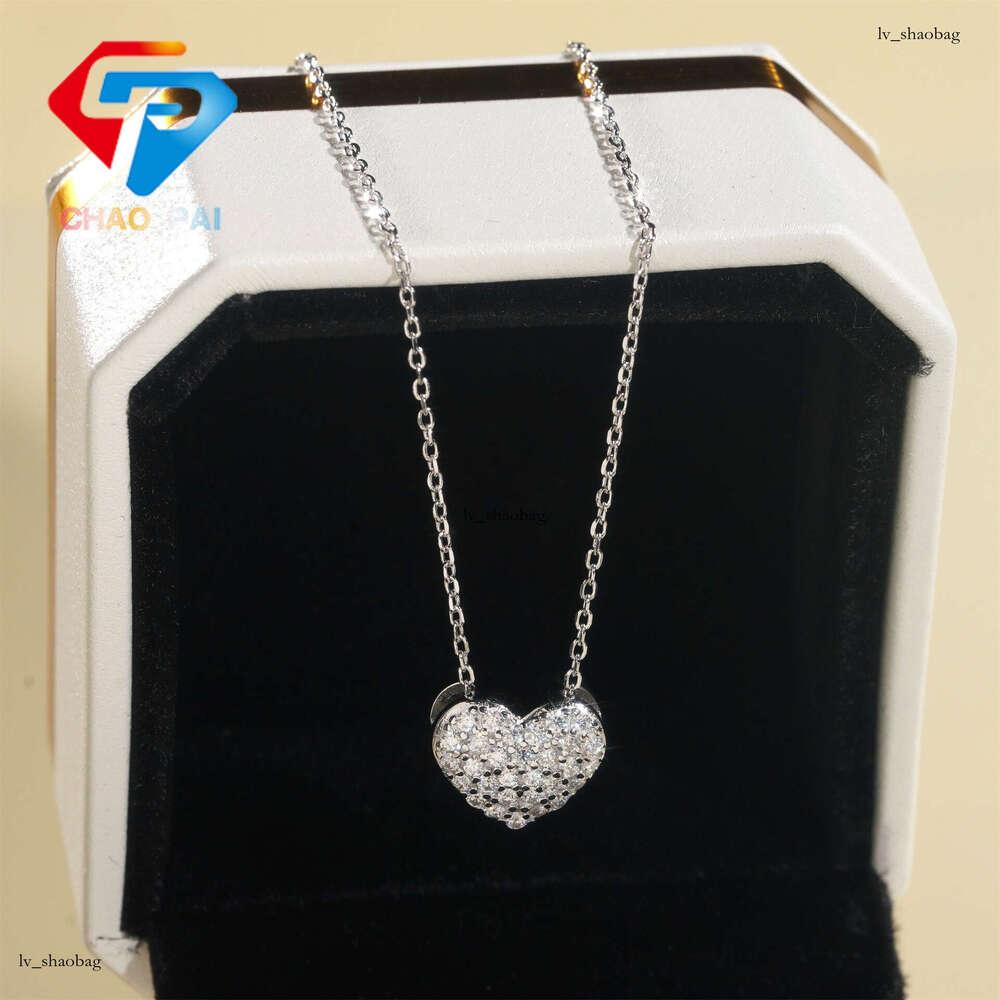 Hip-Hop Sier Inlaid D Color Moissanite 12mm Heart-Shaped Fashion Commuting Simple Personality Collarbone Chain