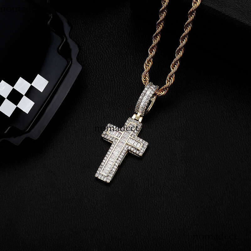 Hip Hop Cross Pendant Inlaid Moissanite chain Necklace Street Style Fashion Accessories
