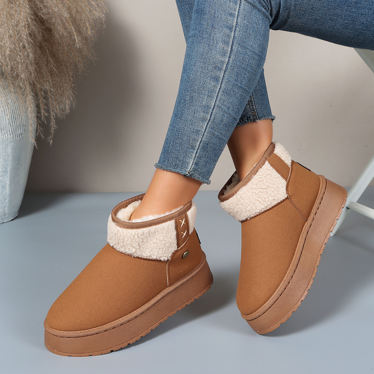 new Free delivery designer woman boots Thick and warm cotton boots workwear boots outdoor non slip cotton shoes