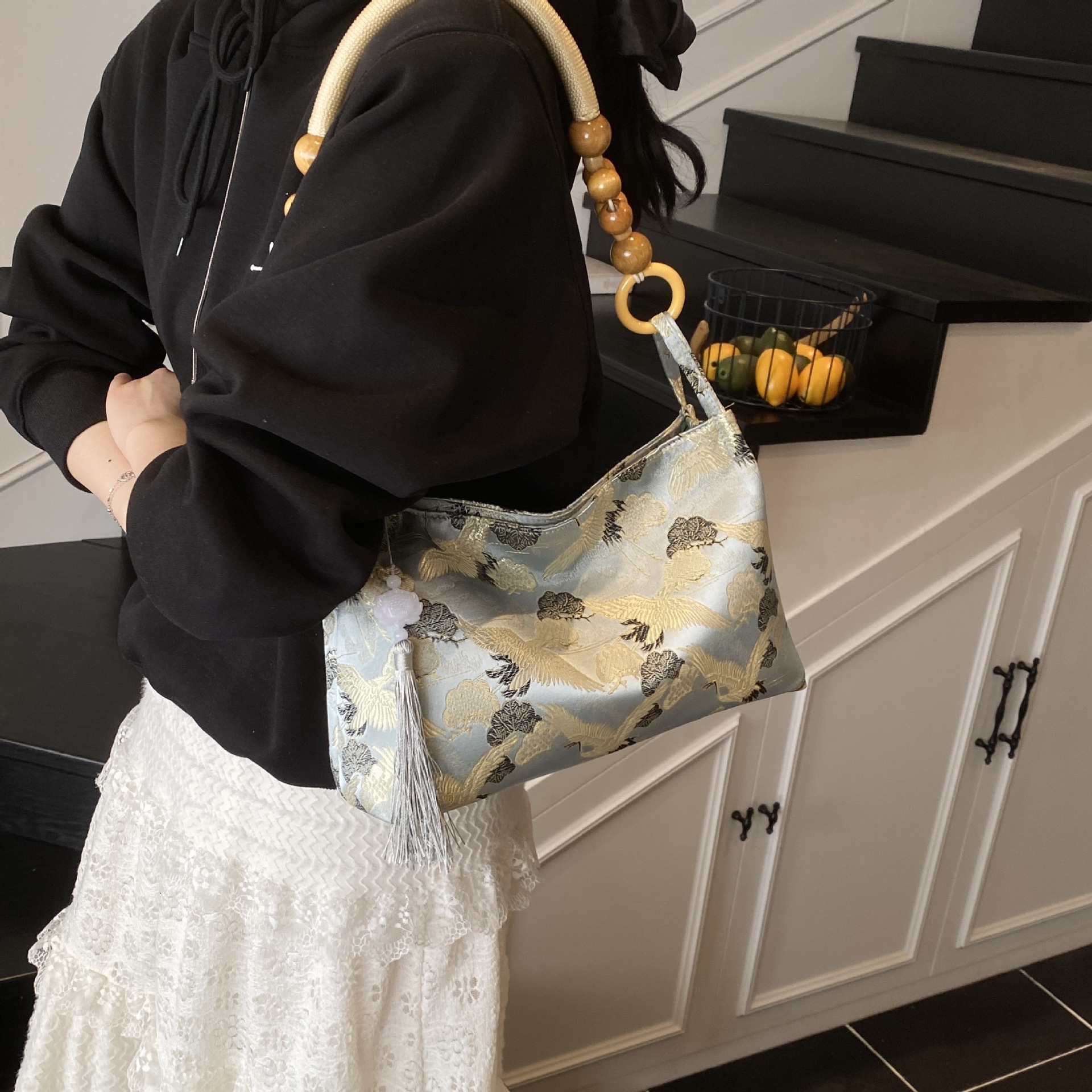 Cross-border Wholesale Women's Painted Pattern Underarm Bag Designer Bag Fashion Retro European And American Style Niche Light Luxury Bag Shoulde