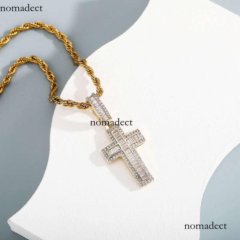 Hip Hop Cross Pendant Inlaid Moissanite chain Necklace Street Style Fashion Accessories