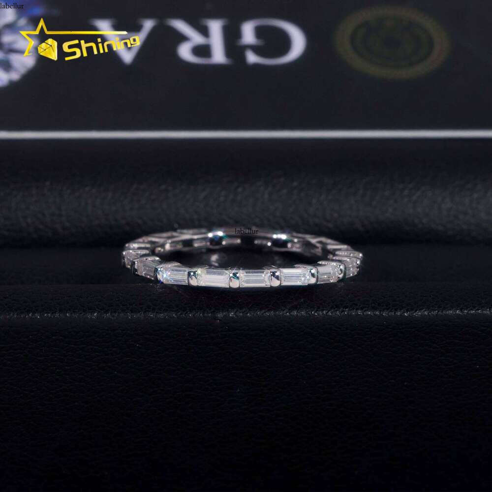 Pure Silver D VVS Baguette Moissanite Wedding High-Quality Women's Fashion Jewelry Ring
