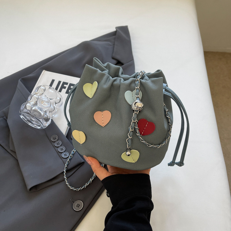 Women's Bag 2025 New Solid Color Chain Luxury Bag Designer Bag Strap Pendant Bucket Bag Simple Stylish Fashion Versatile Shoulder Bag Crossbody B