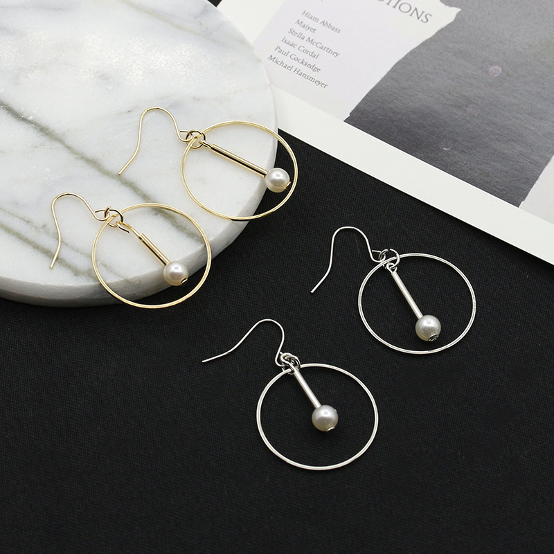 Ins Style Simple Hollow Round For Women, Personality And Temperament Pearl Pendant Circle Earrings