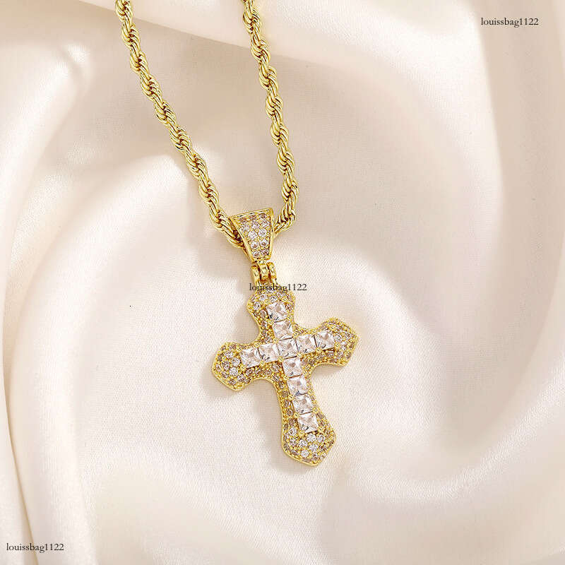 Hip Hop Blue Moissanite chain Cross Men's Necklace Fashion Versatile Sweater Chain Jewelry