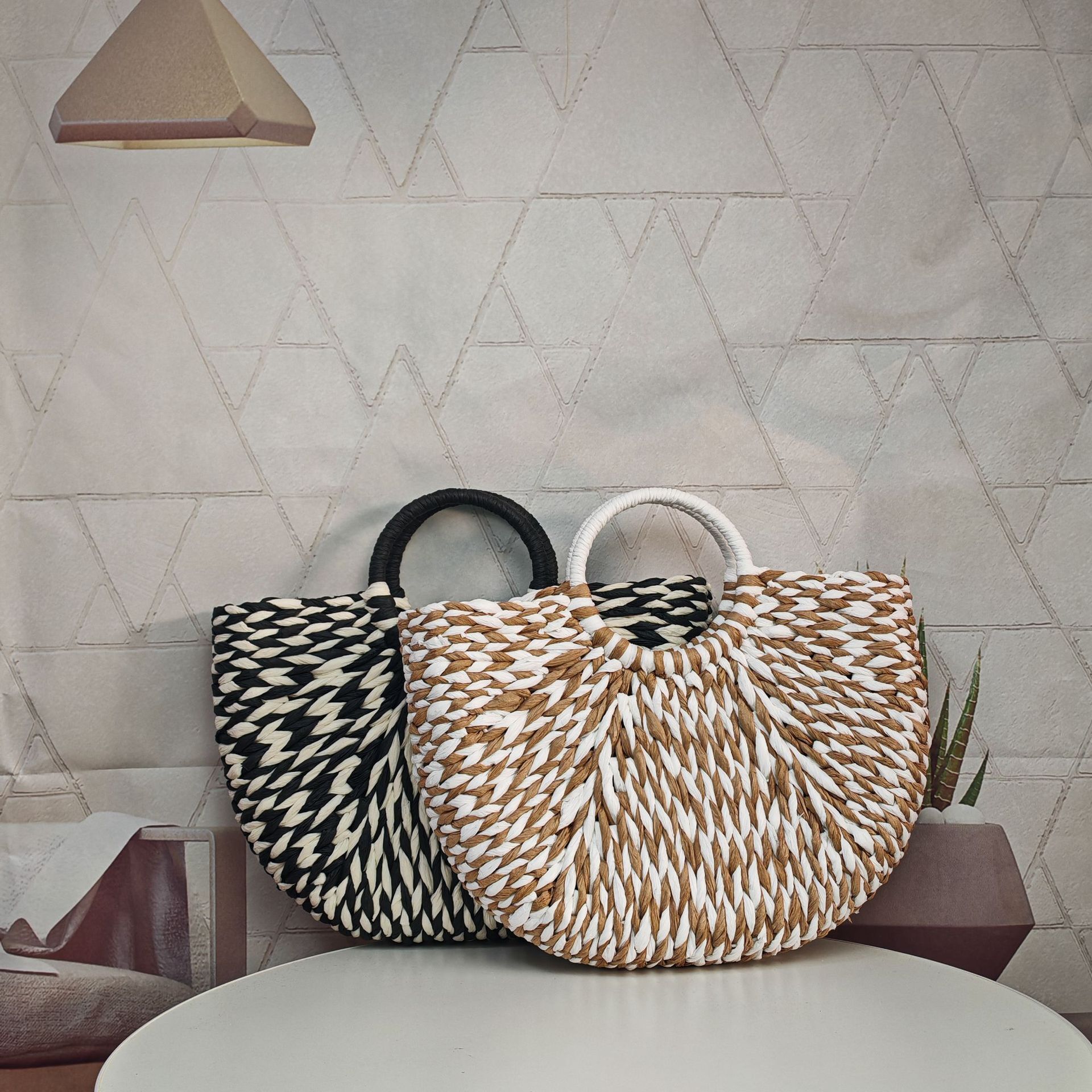 2025 Free Shipping New Women's Designer Handbag Multifunctional Handbag Straw Bag Commuting Leisure Beach Bag Outdoor Leisure Bag Armpit Bag