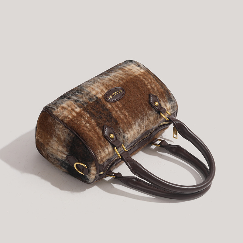 Woolen Pillow 2025 Autumn Winter New Fashion Crossbody Bag Handbag ddmymoon