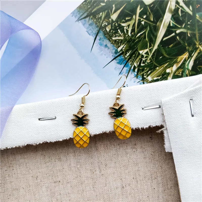 Cute Fashion Fruit Watermelon Strawberry Pendant Dangle Earrings for Women Sweet Kiwi Lemon Orange Drop Earrings Girl Jewelry 250807