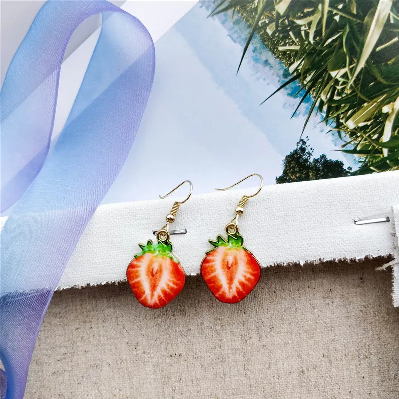 Cute Fashion Fruit Watermelon Strawberry Pendant Dangle Earrings for Women Sweet Kiwi Lemon Orange Drop Earrings Girl Jewelry 250807