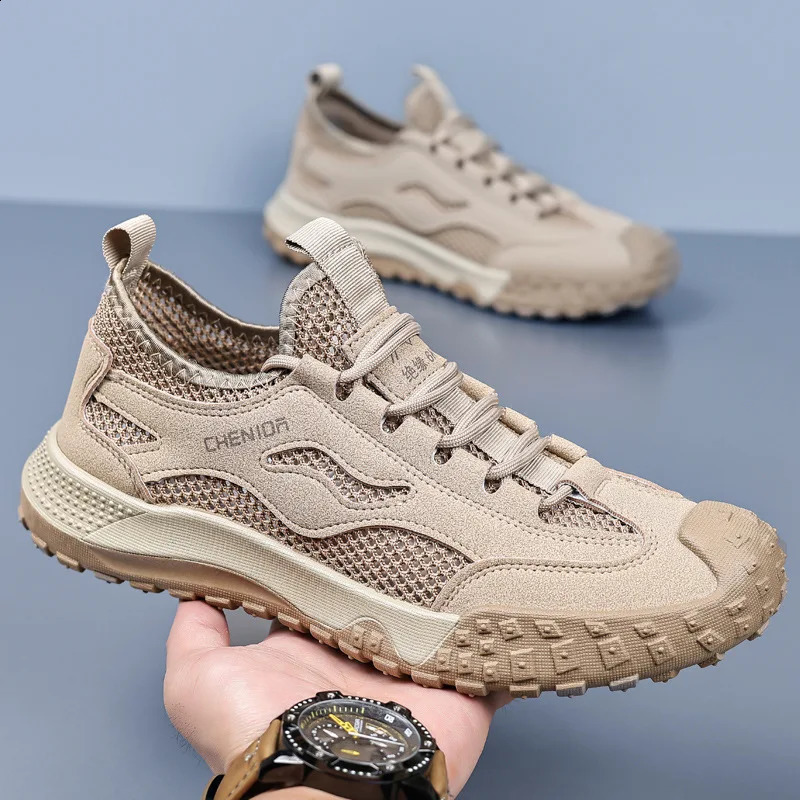 Summer Breathable Hollow Out Mesh Breathable Men Hiking Shoes Outdoor Men Sneakers Climbing Shoes Men Sport Non-Slip Shoes 250805