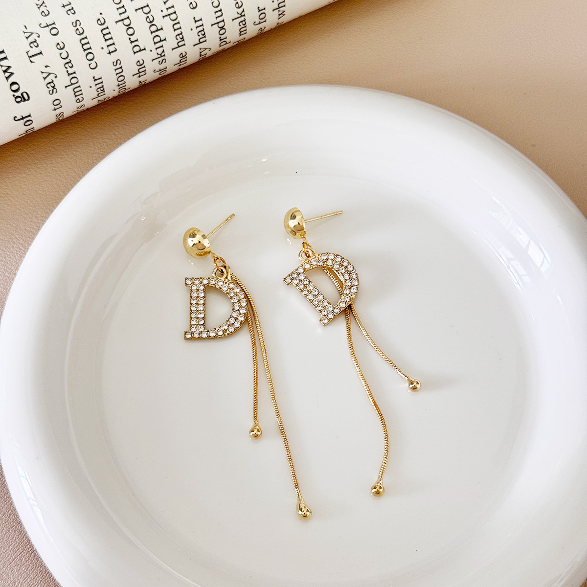 Exaggerated Double-Sided Pearl Flower Stud 2025 New High-End Elegant Earrings for Women