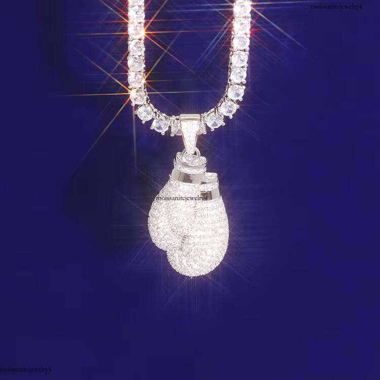 RTS Popular Gold Plated Solid Sier Shine Moissanite Dia Pendant for Hip Hop Jewelry