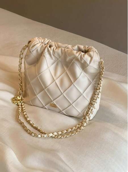 Designer Bag Shoulder Bag Luxury Bag Bucket Bag Purse Vintage Classic Showing Temperament Women's Crossbody Minimalist Style Large Capacity Bucke