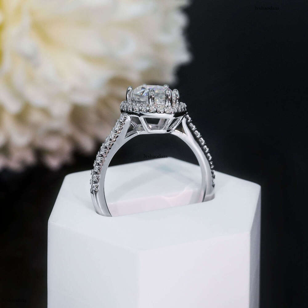 Proposal Confession Romantic Gift Silver Water Drop 2 ct Moissanite Fashion High-end Women's Ring Direct