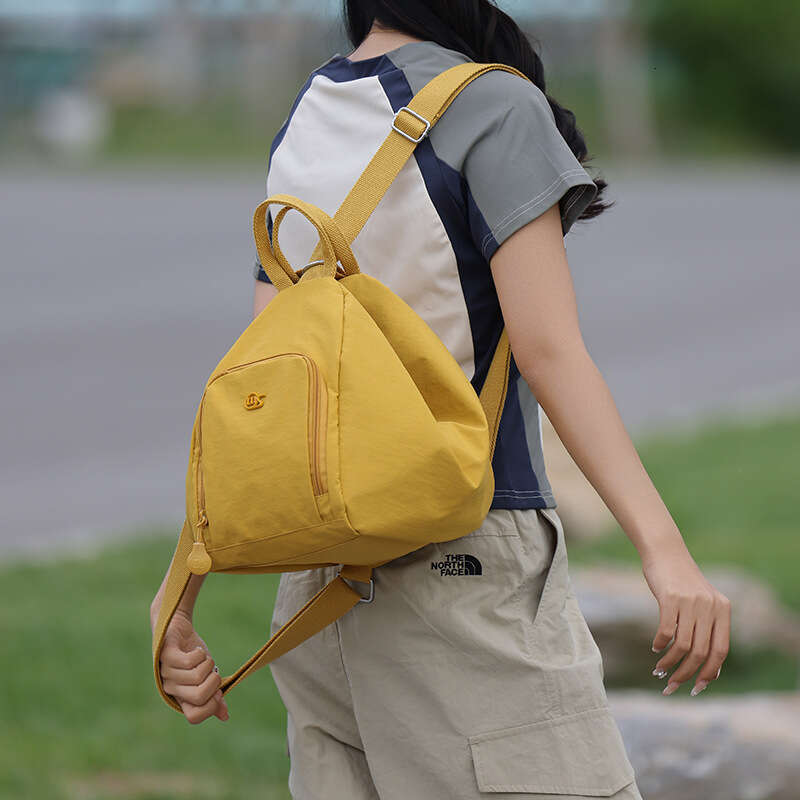 Hot Selling New Niche Casual Lightweight Simple Commuting Small Backpack Multifunctional Fashion Versatile Single Shoulder Crossbody Bag Designer Bags