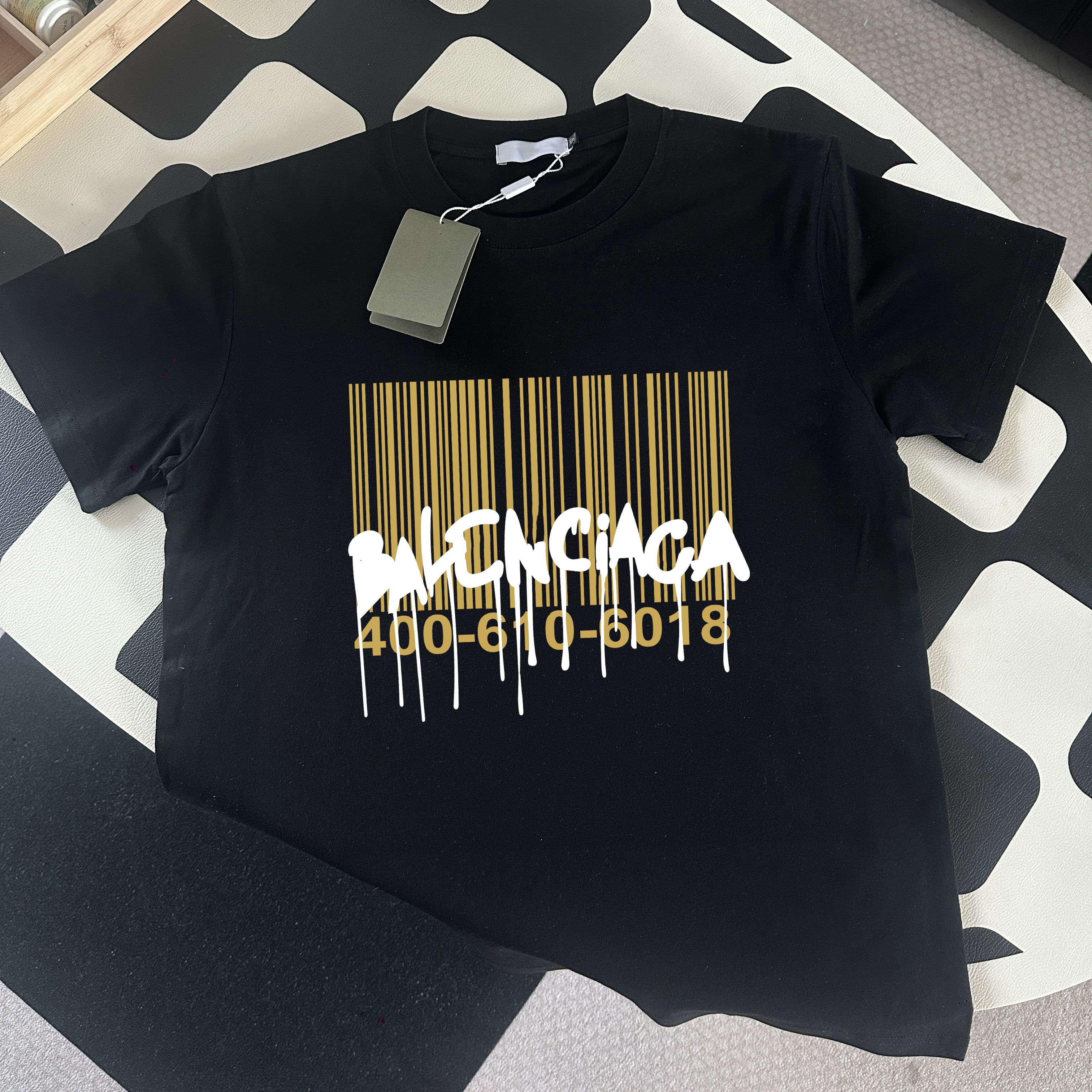 Designer Unisex T-Shirts Paris Collection | Men's Womens Matching Black & White Graphic Print Top High-End Cotton Streetwear/Casual/Leisure Versatile Wear