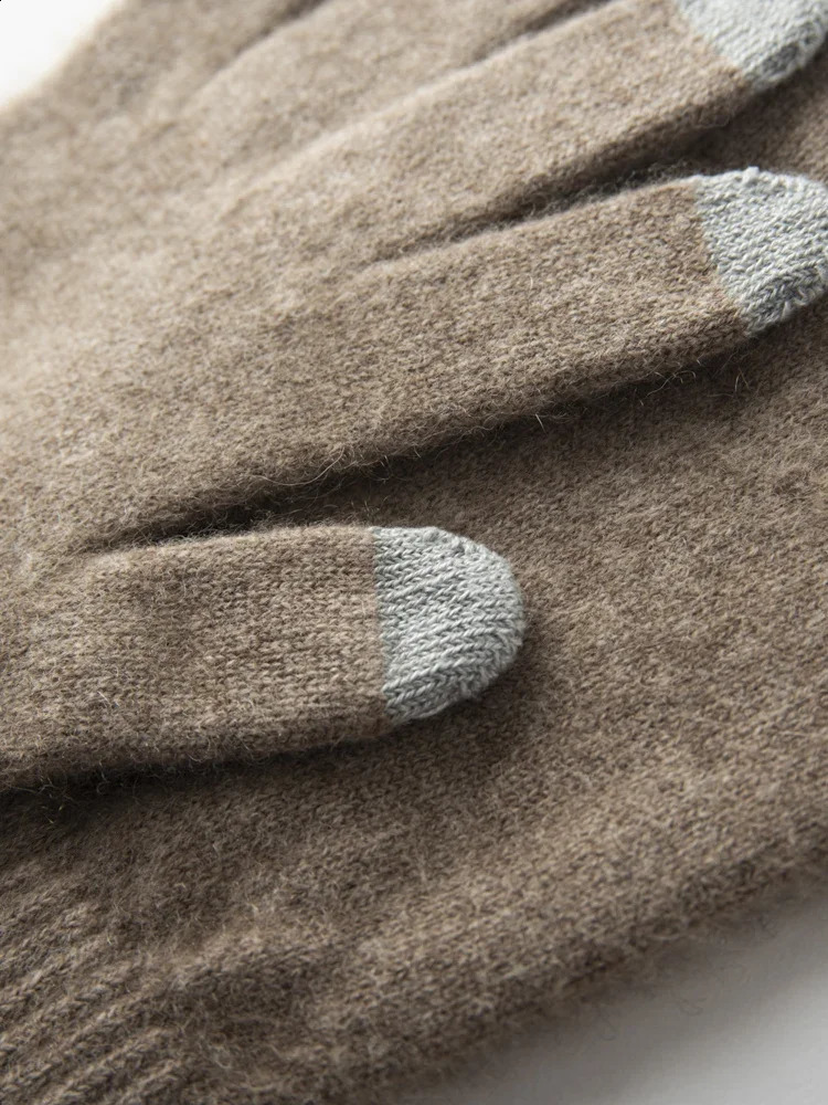 Men 100% Cashmere Knitted Gloves Touchscreen Autumn Winter Christmas Gloves Warm Wrist Length Classic Male Mittens 250807