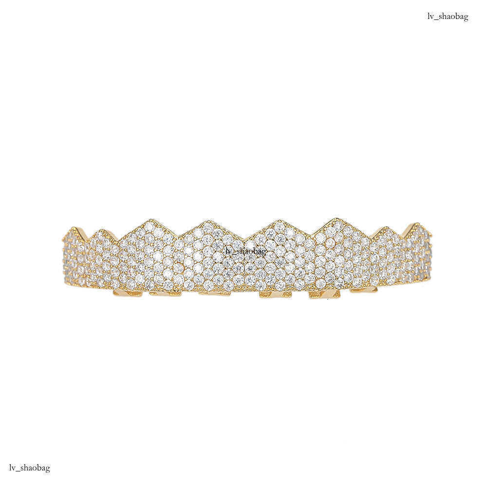 Gold-Plated Micro-Paved Zircon 8-Piece Gold Teeth Set Hip Hop Style