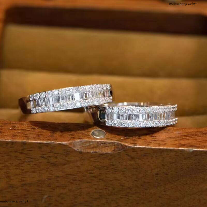 Professional Manufacturer Solid Gold Baguette Cut Moissante Dias Eternity Rings Jewelry