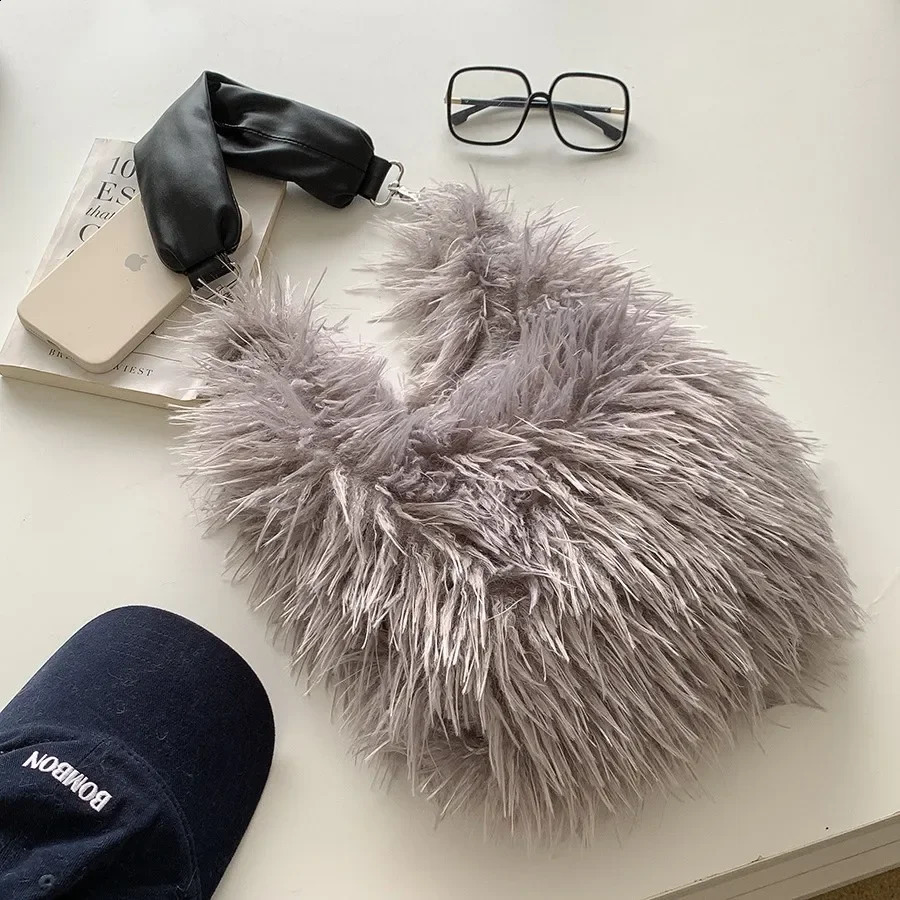 Autumn Long Fur Shoulder Bag Half Moon Plush Tote Bags for Women Fluffy Warm Soft Handbags Faux Fur Hobos Cloud Dumpling Bag 250809