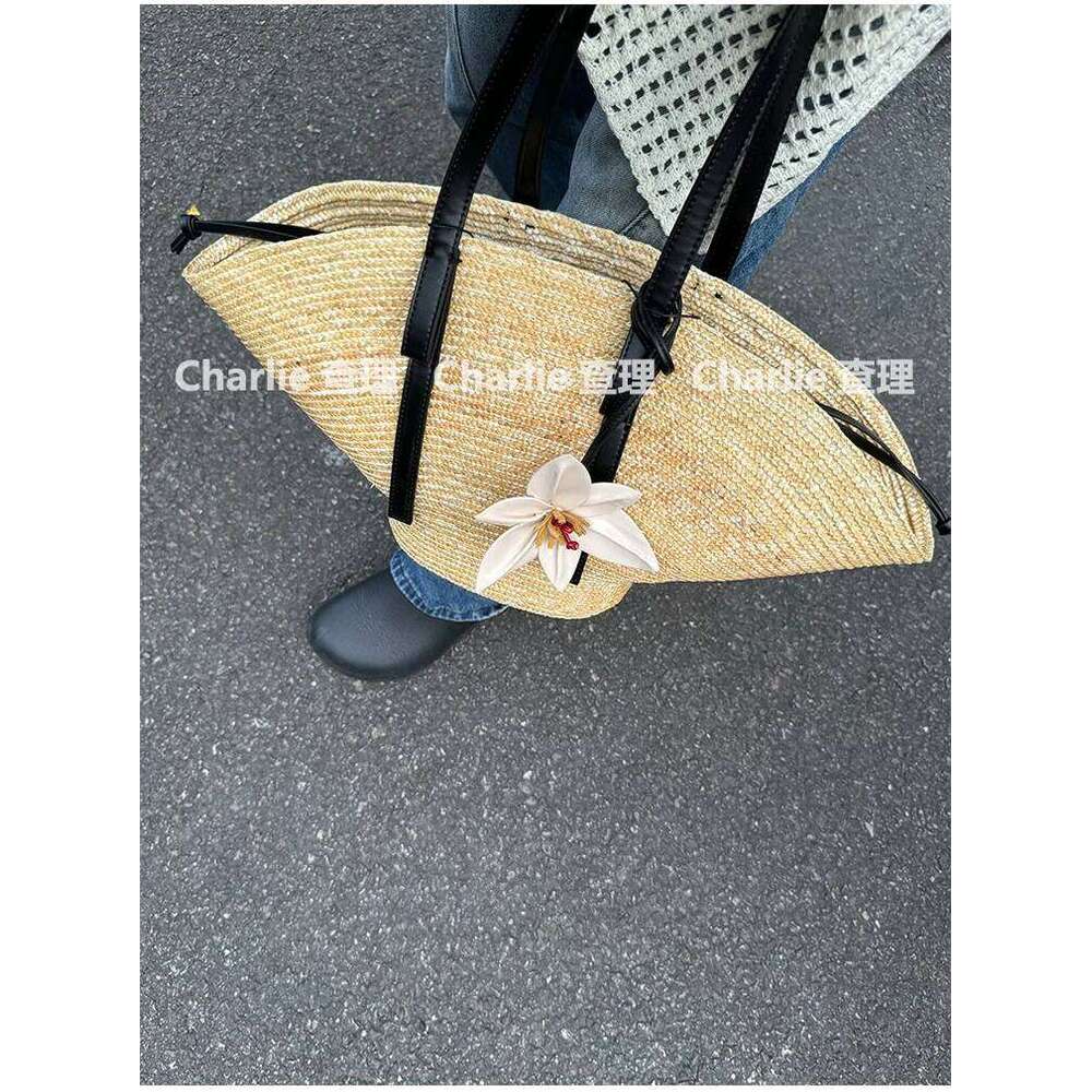 Straw Woven Handbags For Women Handmade Travel Seaside Beach Summer New Handle Bucket Shopping Tote Bag Basket Bolsa