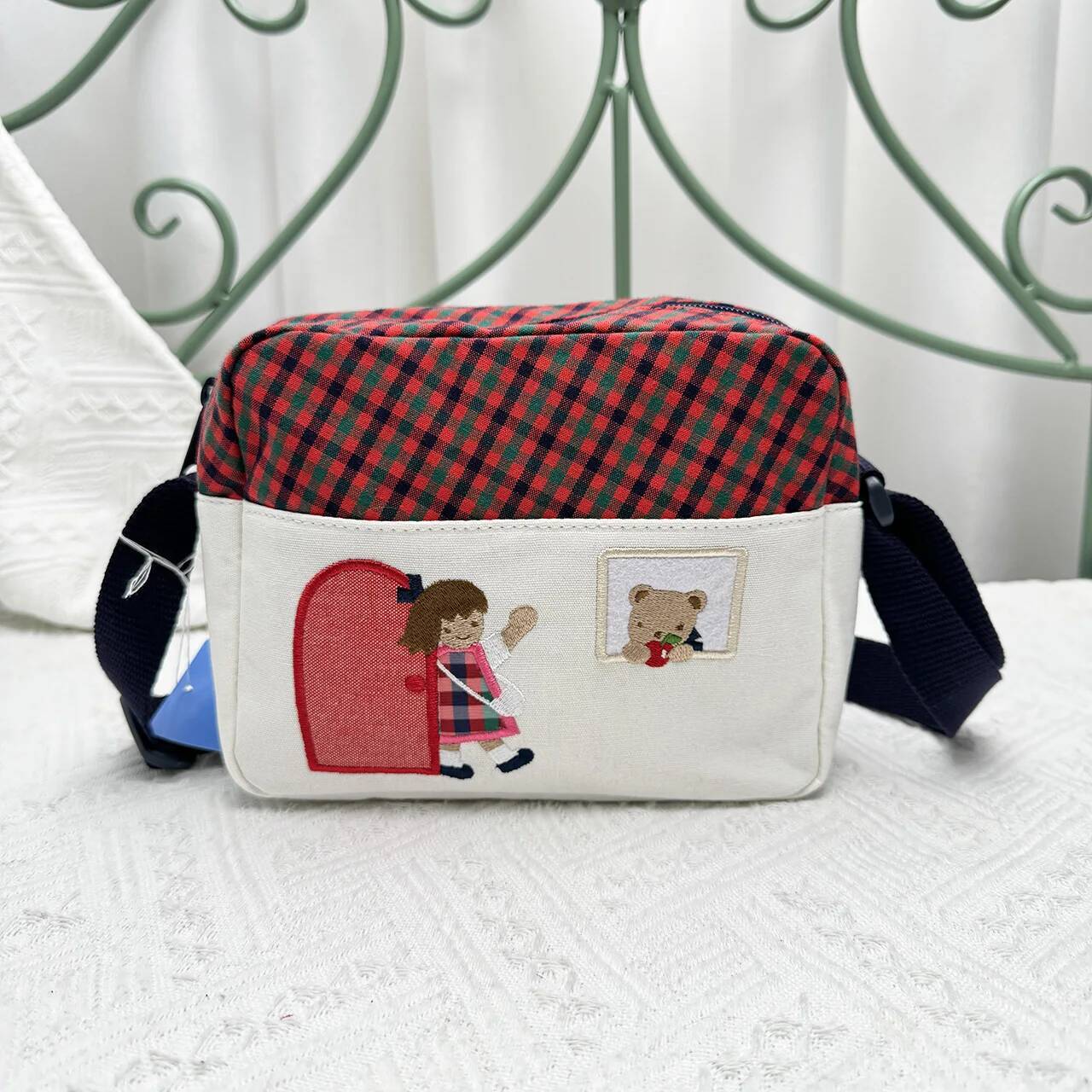 Cute Cartoon Women Small Square Casual Embroidery Single Shoulder Crossbody Bag Tote 560135