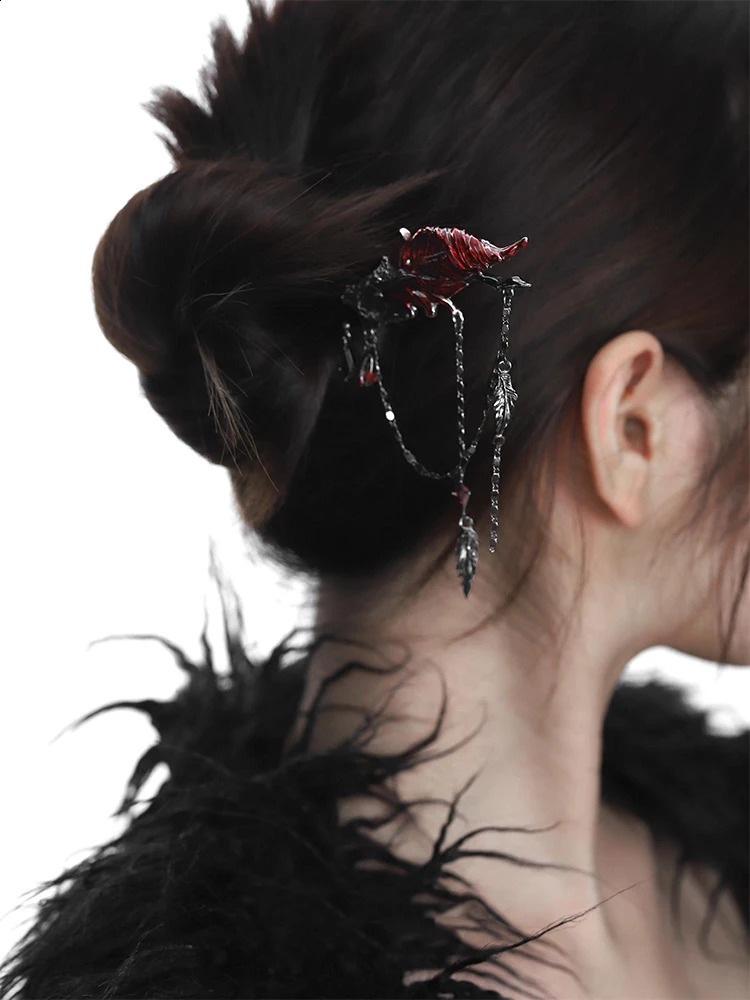 ZHUUHE Red Feather Hair Pins In Cyberpunk Style Are Party Gifts For Women Jewelry Accessories 250807