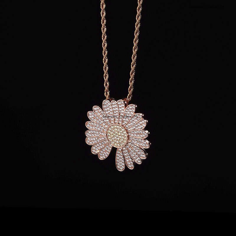 New Style G-Dragon Daisy Pendant Full Moissanite chain Simple Personality Hip-Hop Trendy Necklace Jewelry