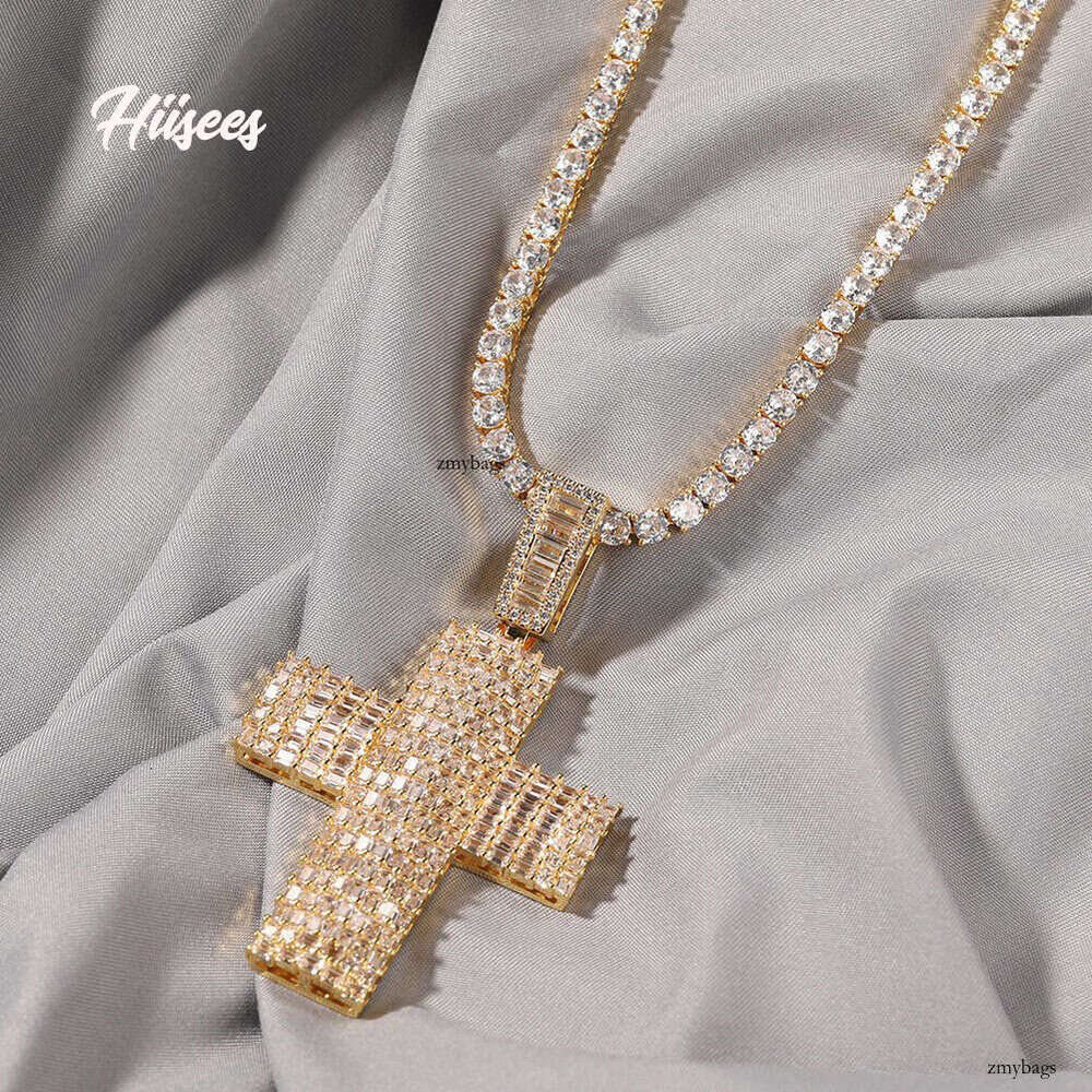 Hip-Hop Boy Classic Cross Pendant Necklace Sterling Silver Inlaid Moissanite chain Simple Trendy Street Dance Personality Jewelry