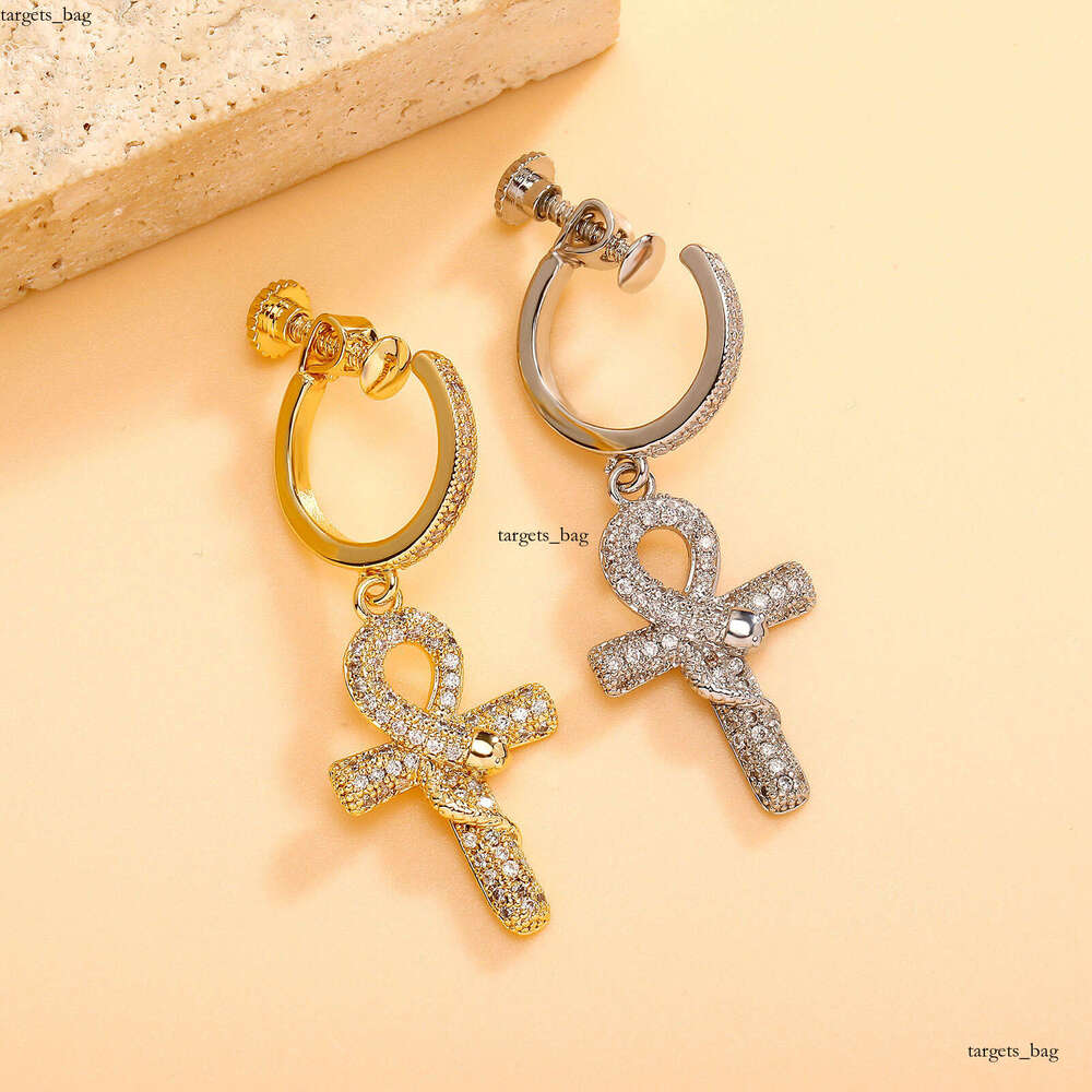 Trendy Non-Pierced Earrings for Men and Women Hip-Hop Studs Personality Simple Snake Inlaid Dia Ear Jewelry
