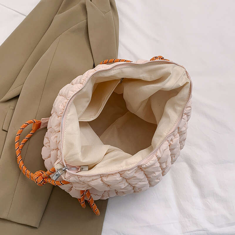 Hot Selling New Fashion Casual Crossbody Korean Style Cloud Single Shoulder Women's Summer High-End Large Capacity Dumpling Bag Designer Bags
