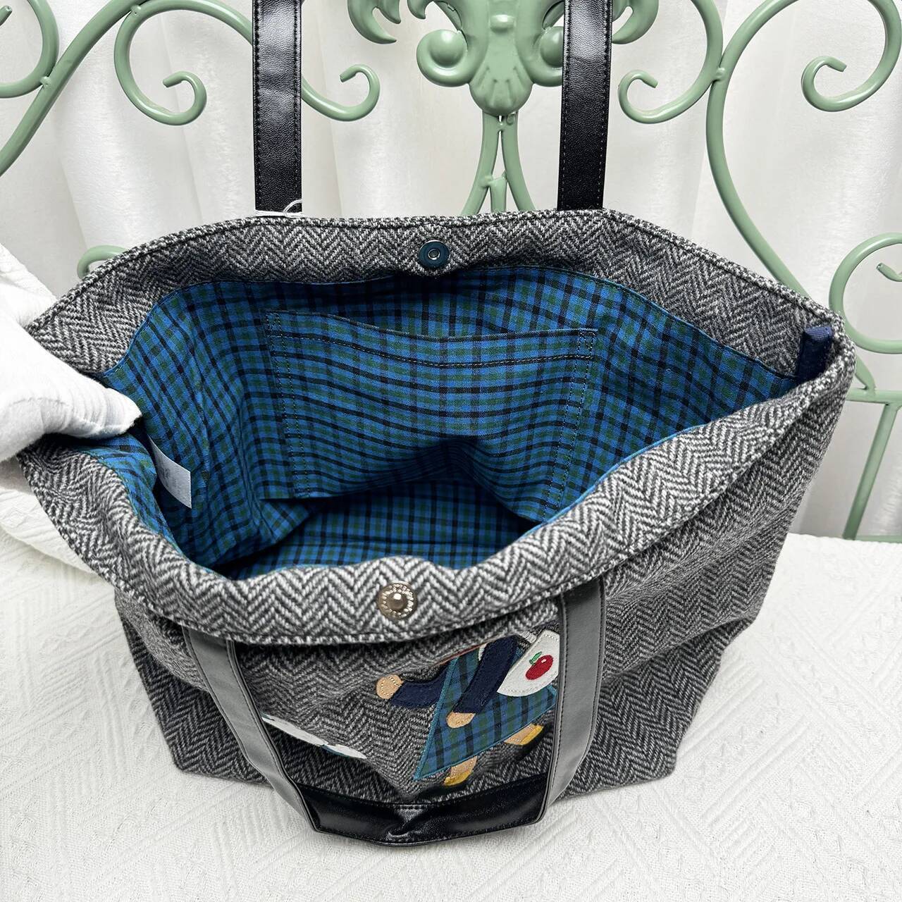 Ladies Cartoon Bear Large Capacity Casual Handbag Embroidery Tote Bag 566253