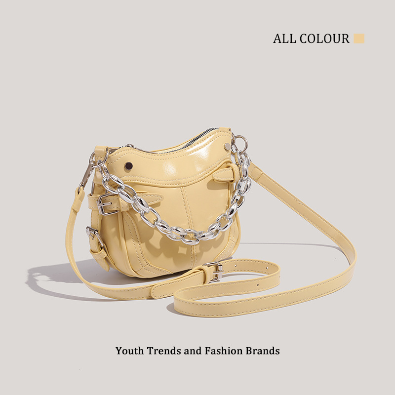 2025 New Underarm Hot Girl Versatile Commuter Single Shoulder Chain Crossbody Bag ddmymoon