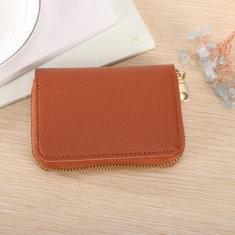 New Compact And Exquisite High-end Women's Card Holder Large Luxury Bag Capacity Short Fashion Simple Solid Color Zipper Coin Purse Premium