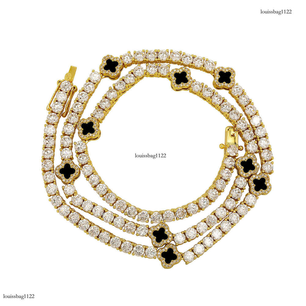Clover Moissanite chain Bracelet Tennis Necklace for Women Exquisite High-end Clavicle Chain