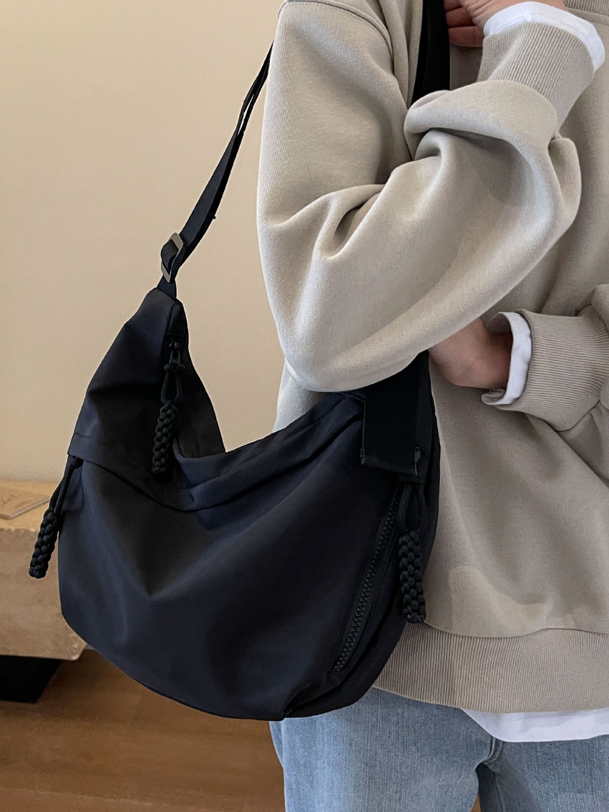This Year's Trend Oxford Cloth Crossbody Women New Casual Shoulder Bag for Students Class Commuting Dumpling Bag. ddmymoon