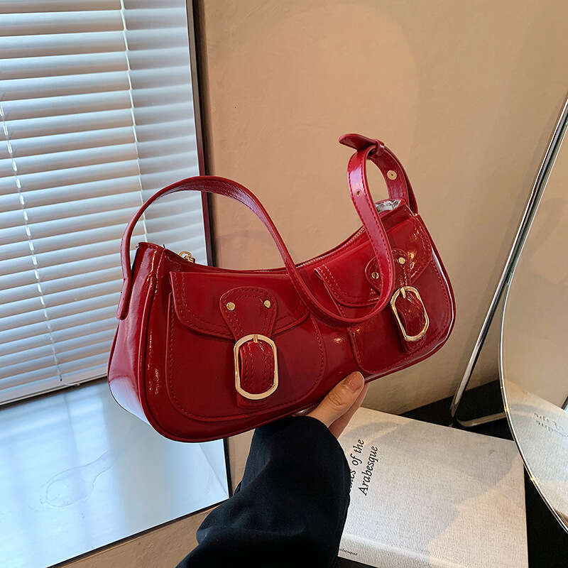 2025 New Simple Fashion High-end Feel Women's Shoulder Underarm Baguette Bag