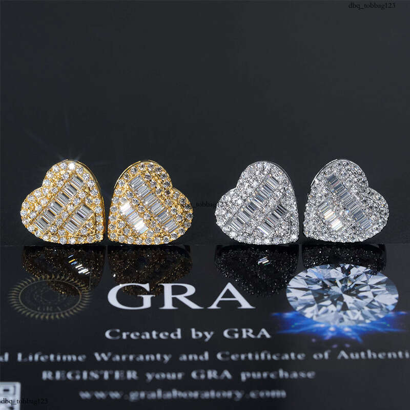 ICED OUT Sier Moissanite Heart-shaped Stud Earrings Hiphop Trendy Jewelry Accessories