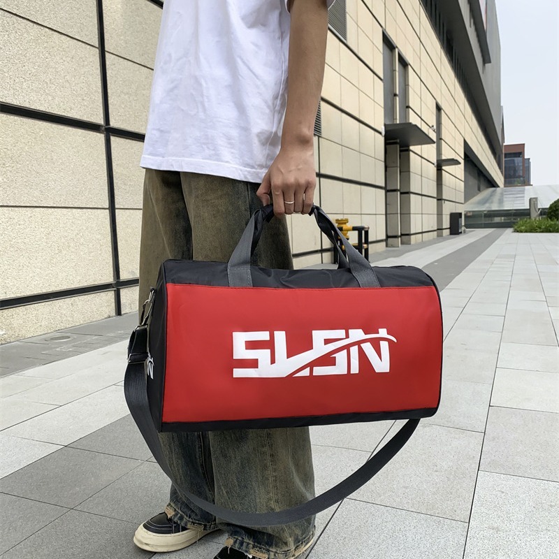Large Capacity Simple Casual Travel Luxury Bag Bag For Men And Women Shoulder Handbag Designer Bag For Travel Fitness And Yoga