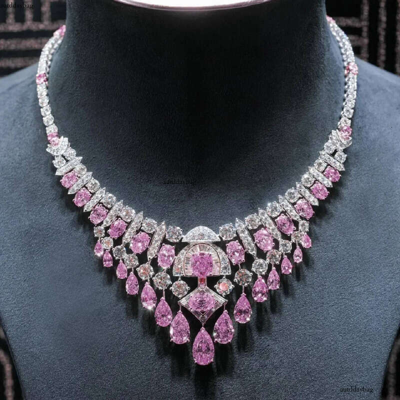 2024 Handmade Sparkling Bridal Pendant Jewelry White Gold Fill Water Drop Yellow Moissanite Dia Party Gorgeous Women Wedding Necklace Gift