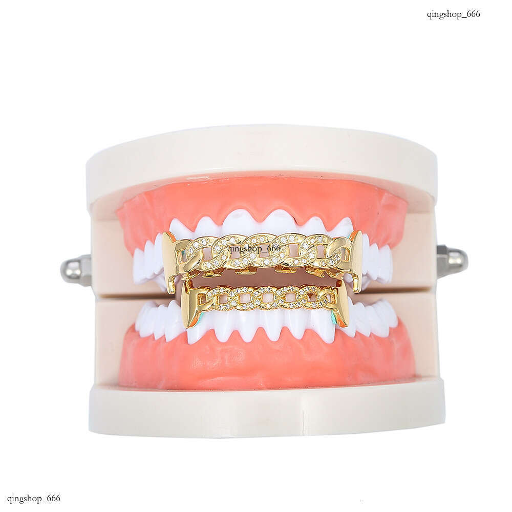 New Teeth Set Non-mainstream Hip Hop Accessories Hollow Micro-inlaid Gold