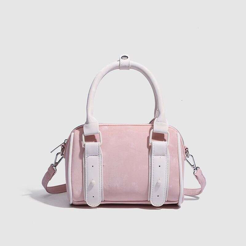 Sweet Girl Handbag 2025 New Niche Design Cute Boston Commuter Versatile Shoulder Crossbody Bag