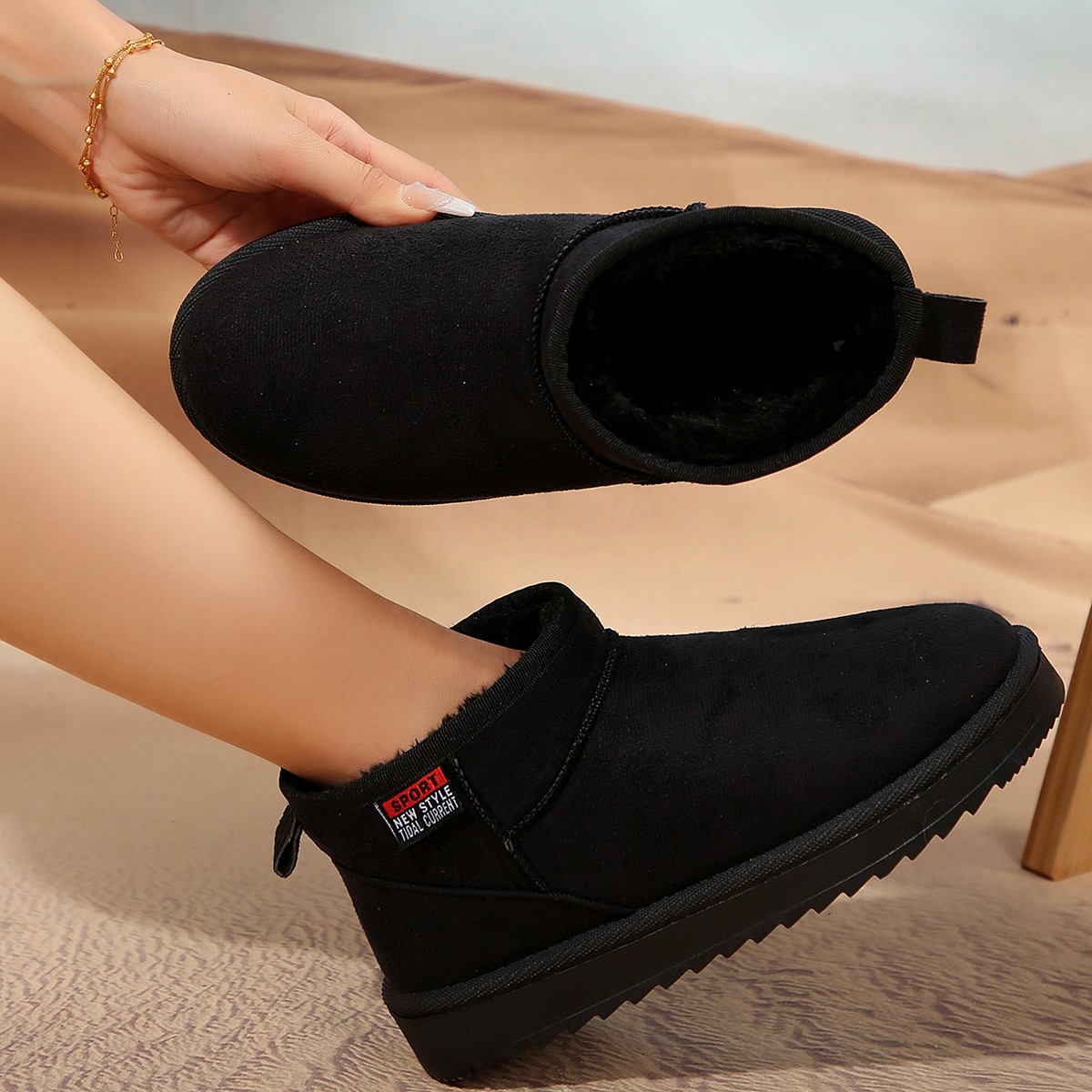 Free delivery designer woman boots Cotton boots with plush midsole snow boots for high comfort and warmth