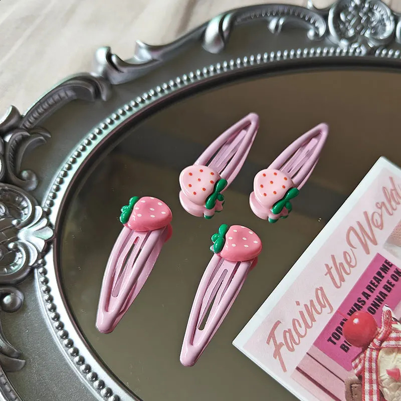 Strawberry Hair Clip Valentines Day Gift Cute BB Clip Bangs Broken Hair Hairpin Sweet Girl Hair Accessories Y2k Korean Headwear 250807