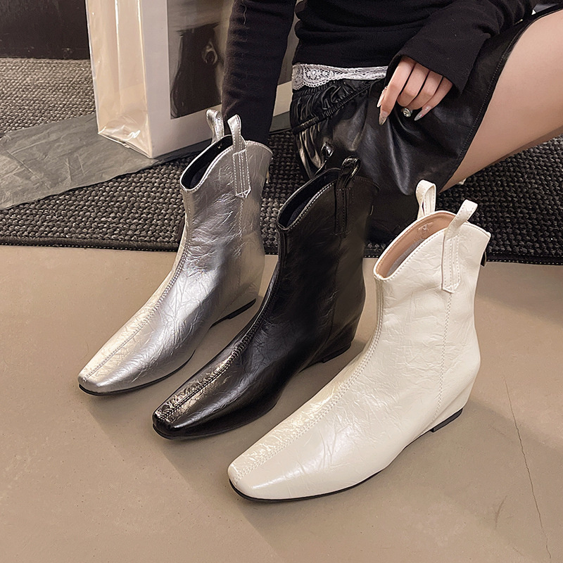 Free delivery designer woman boots Mid top Martin boots warm boots anti slip and wear resistant workwear boots