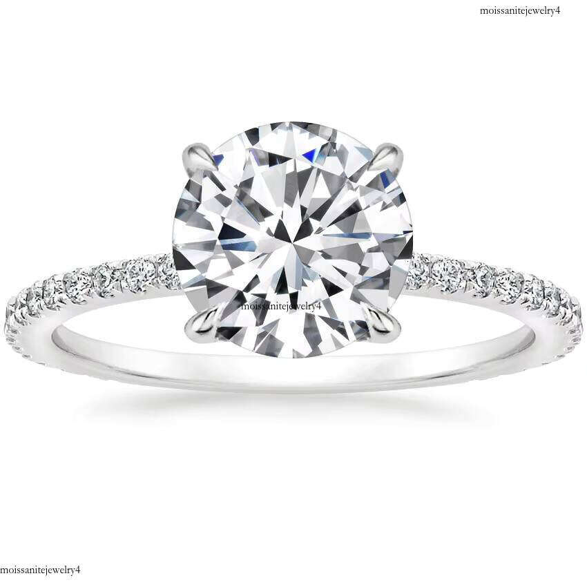 New Design Classical Four Prongs S Sier Round Cut D Color Moissanite Dia with GRA Certificate for Wedding Ring