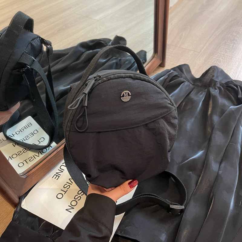 2025 Designer Bag New Simple Fashion Single Shoulder Crossbody Bag For Women Stylish Casual Student Bag Luxury Bag Trendy Small Round Bag