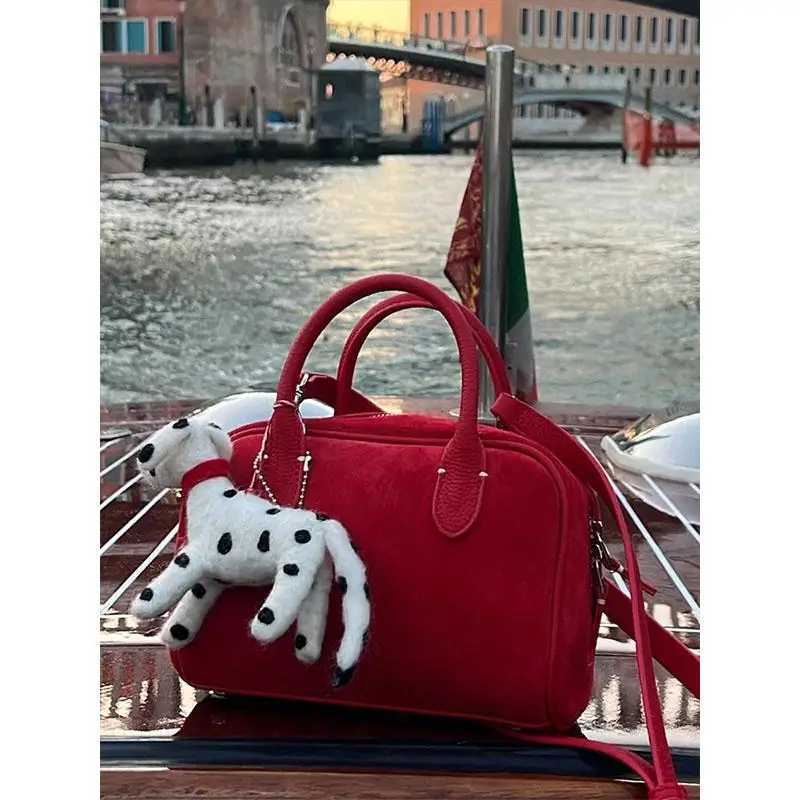Red Faux Suede Bridal Wedding Bag For Women 2025 New Style Light Luxury High-end Handbag Korean Version Versatile Boston Bag Z250809